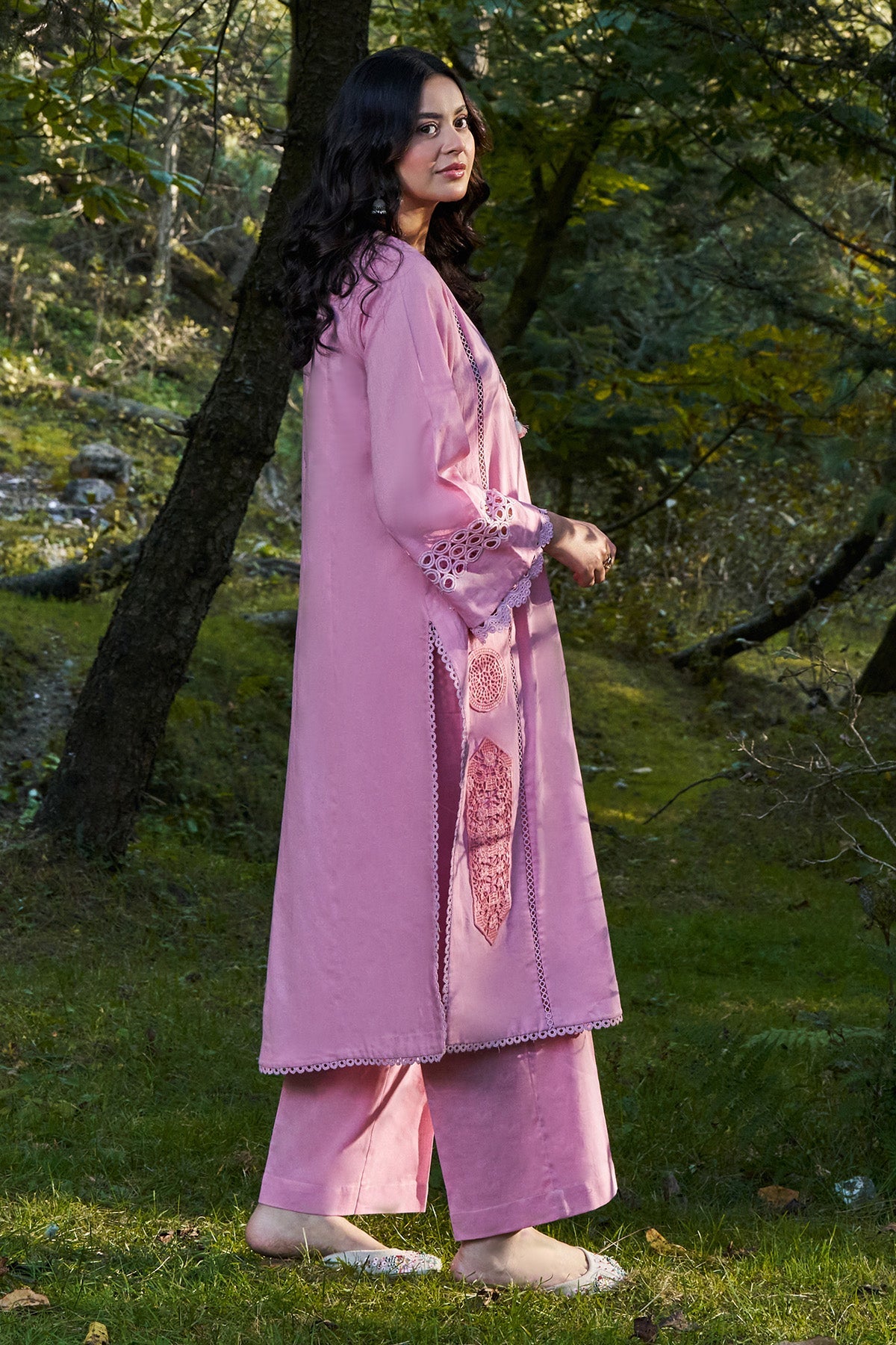 2 Piece - Stitched - Embroidered Khaddar Suit - KPW25-P3767