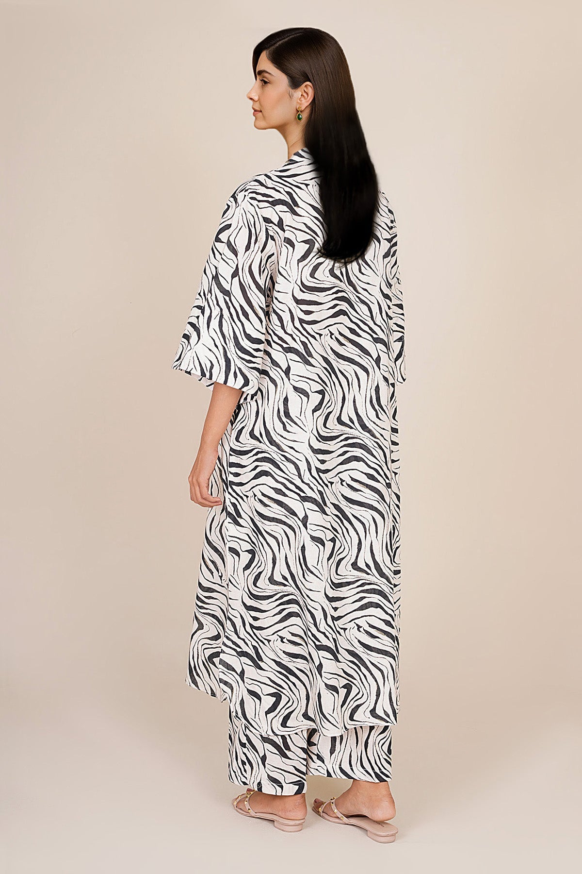 2 Piece - Stitched - Printed Khaddar Suit - KPW25-P3688