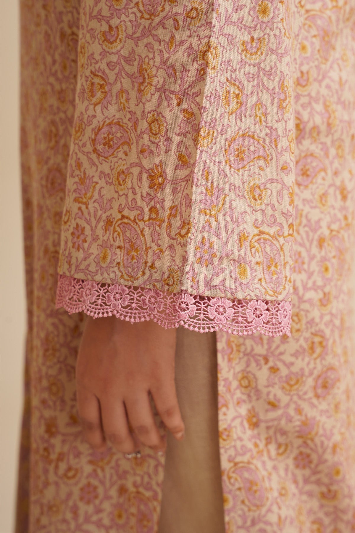 3 Piece - Unstitched - Printed Khaddar Suit - X7138