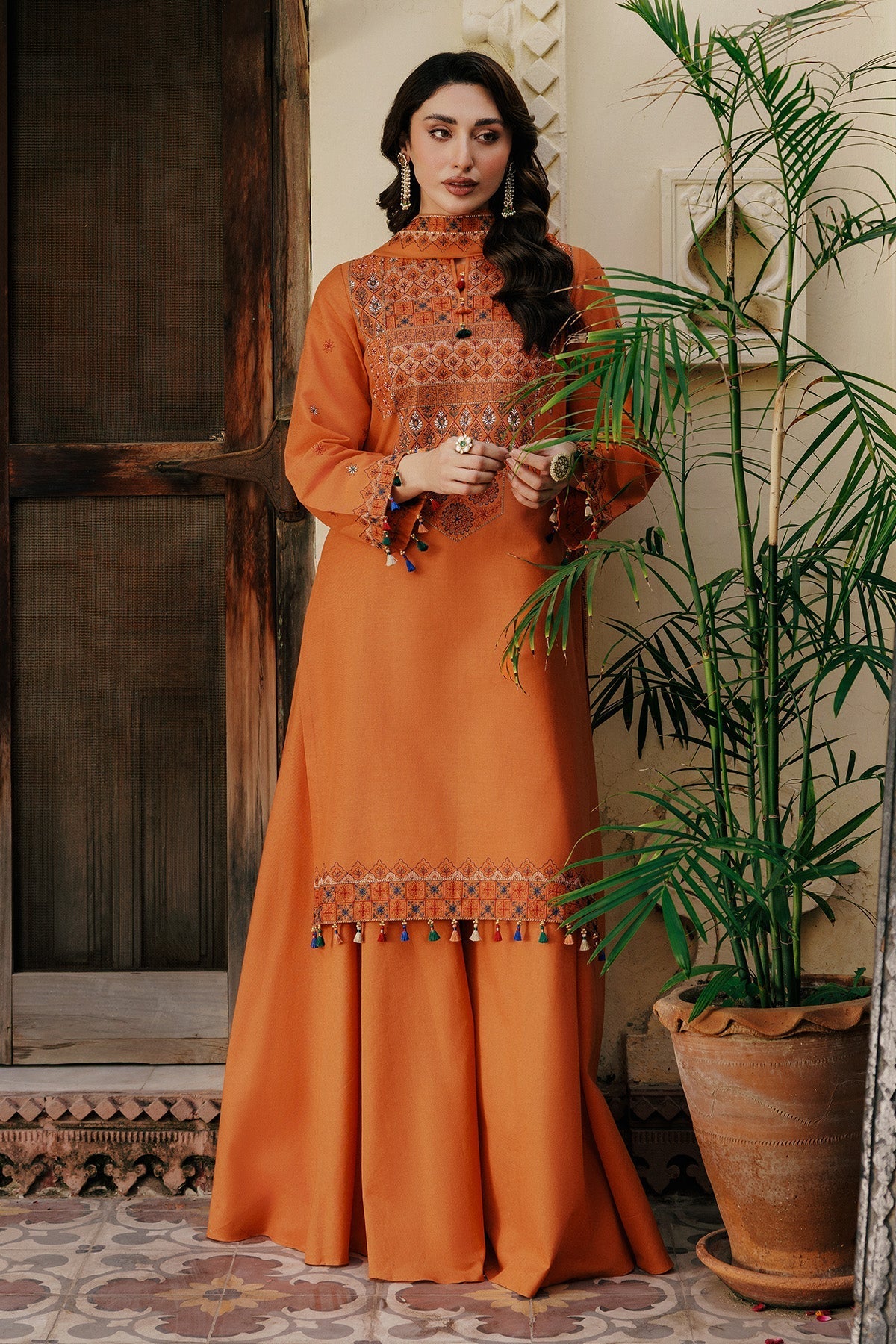 3 Piece - Unstitched - Embroidered Khaddar Suit - E1805