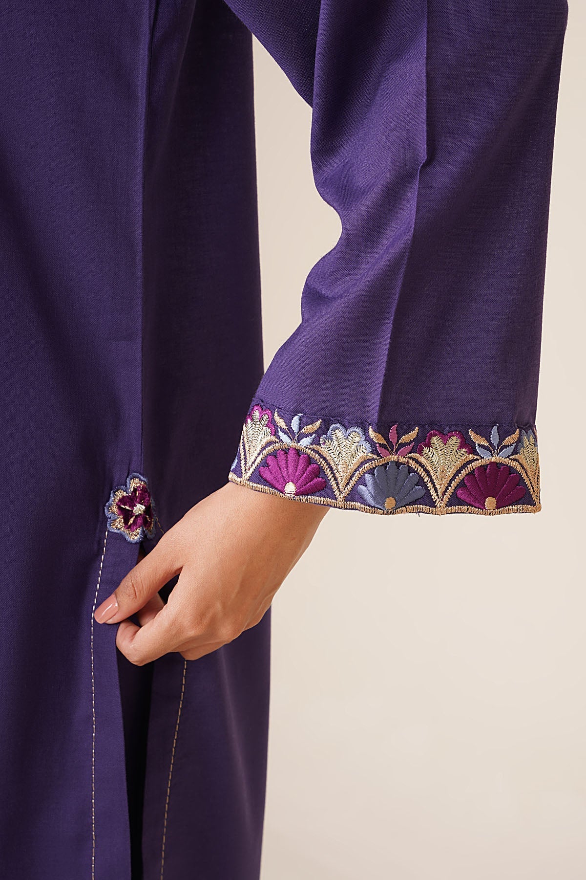 2 Piece - Stitched - Embroidered Khaddar Suit - KPW24-P3141-141