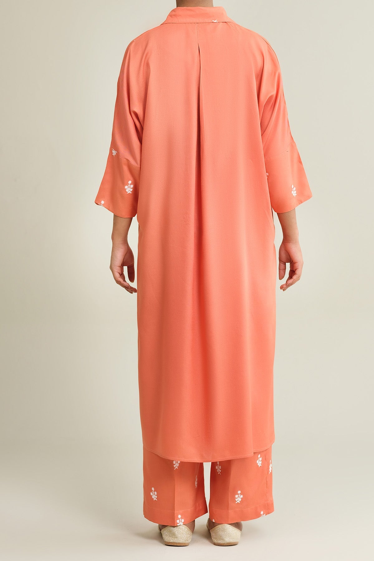 2 Piece - Stitched - Dyed & Embroidered Linen Suit - KPW25-P3754