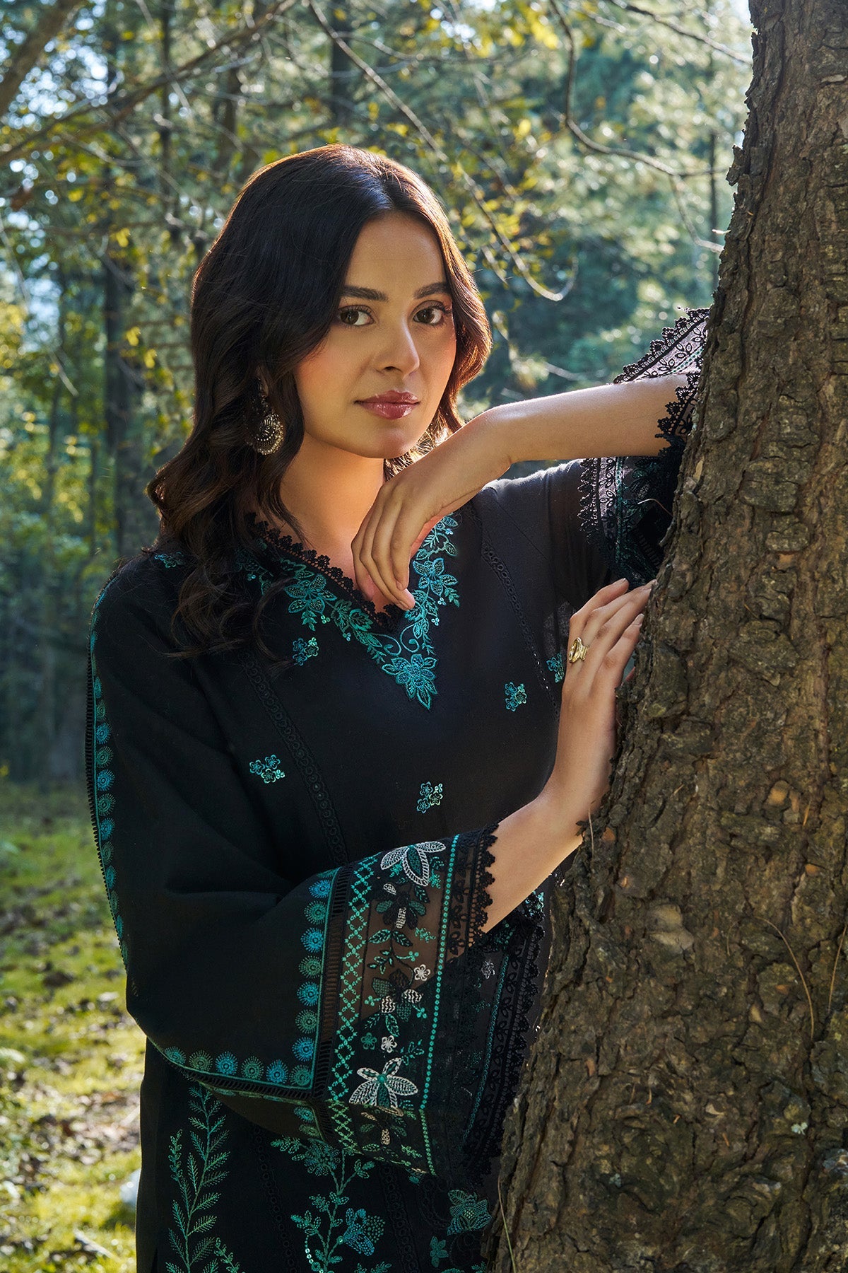 2 Piece - Stitched - Embroidered Khaddar Suit - KPW25-P3776