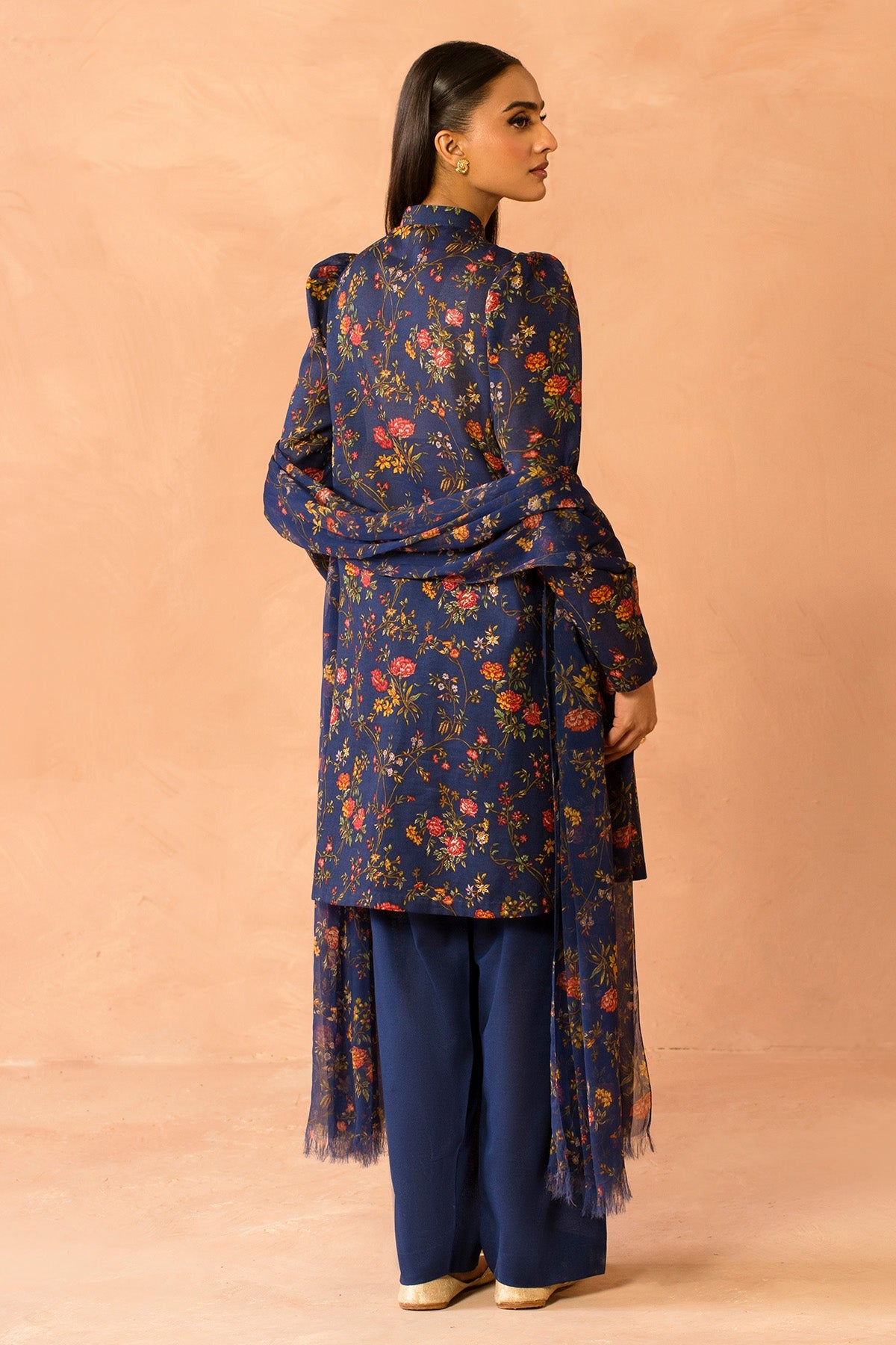 3 Piece - Stitched - Printed & Khaddar Suit - MC2116