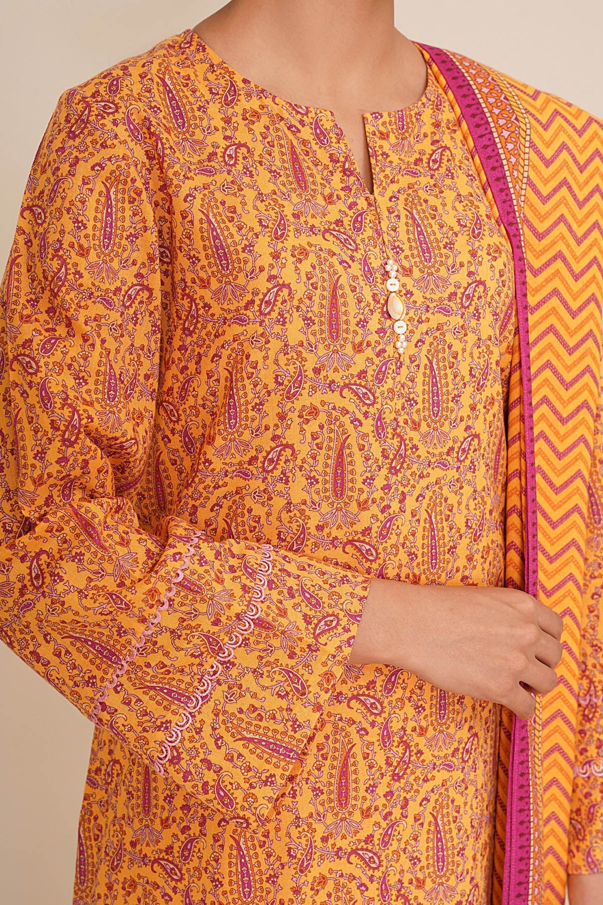 3 Piece - Unstitched - Printed Khaddar Suit - X7136