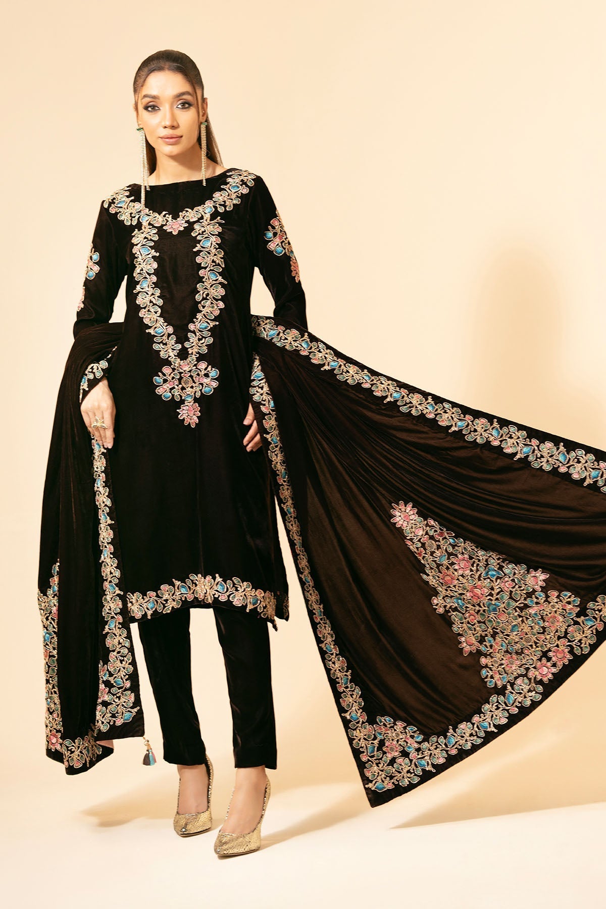 3 Piece - Unstitched - Embroidered Velvet Suit - E1473